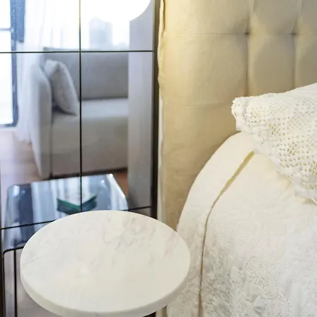 Cr Vibe Decebal Center アパート *