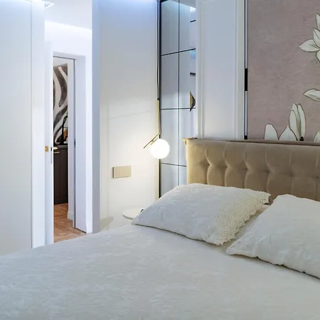 Apartment Cr Vibe Decebal Center