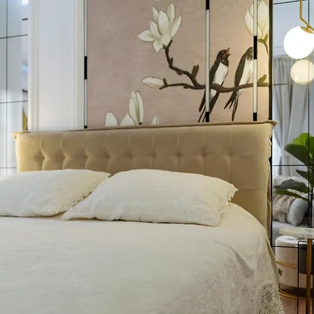 Cr Vibe Decebal Center * Bukarest