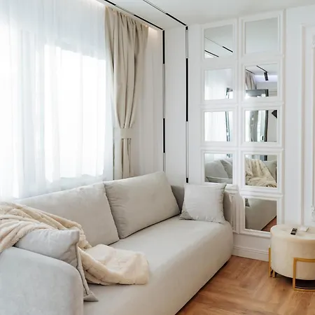 Cr Vibe Decebal Center Apartment *