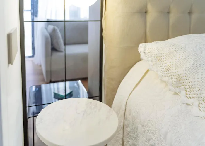 Cr Vibe Decebal Center Apartman *