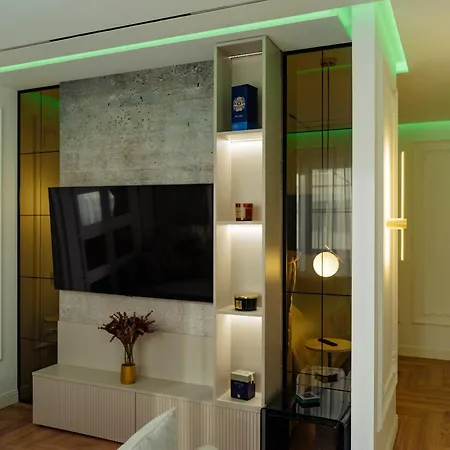 Cr Vibe Decebal Center * Bucarest